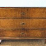 166 2027 CHEST OF DRAWERS